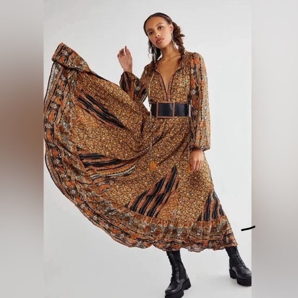 Free people - Happy Feelings MIDI Dress - size small